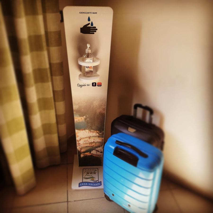 O'Paisi Casa Vacanze 阿沃拉 外观 照片