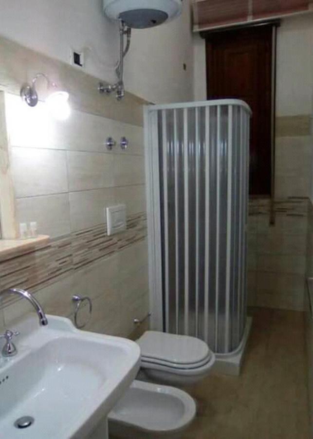 O'Paisi Casa Vacanze 阿沃拉 外观 照片