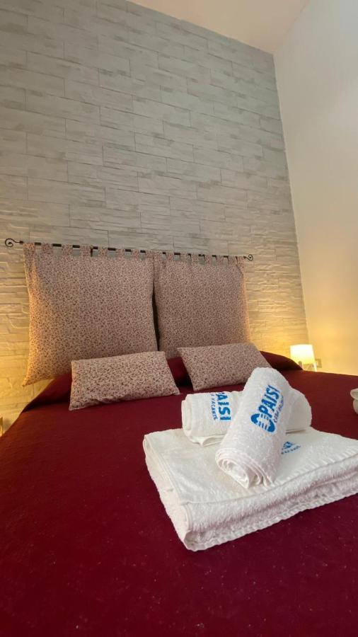 O'Paisi Casa Vacanze 阿沃拉 外观 照片