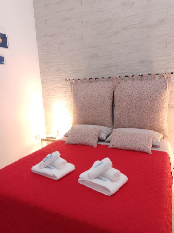 O'Paisi Casa Vacanze 阿沃拉 外观 照片